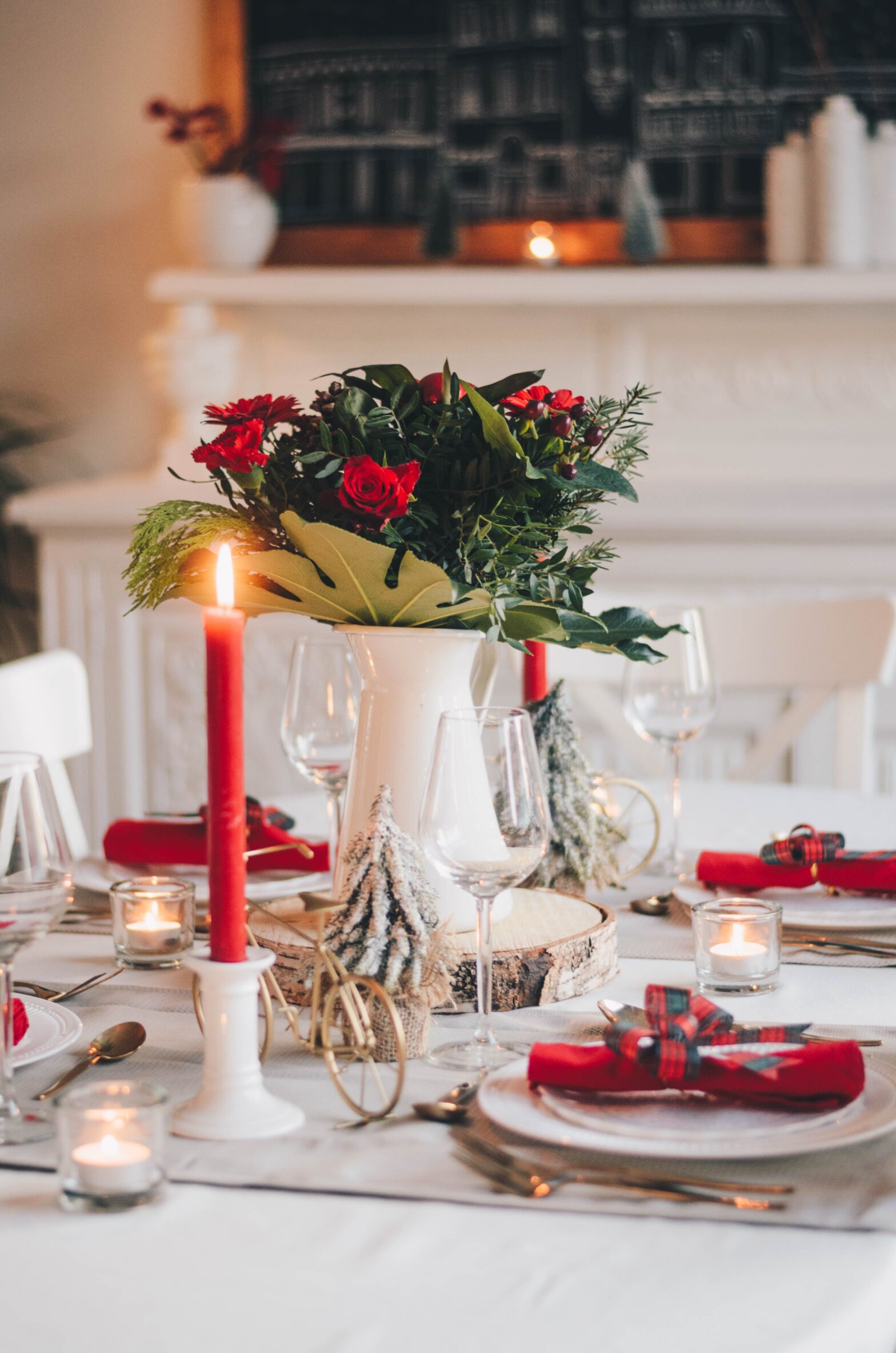 What are some of the essential tips for making successful Christmas parties in the office?