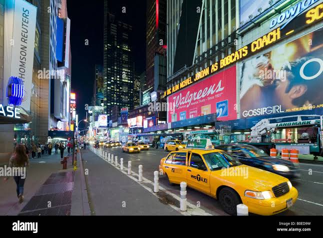 Get Noticed in Busy Cities With Taxi Advertising
